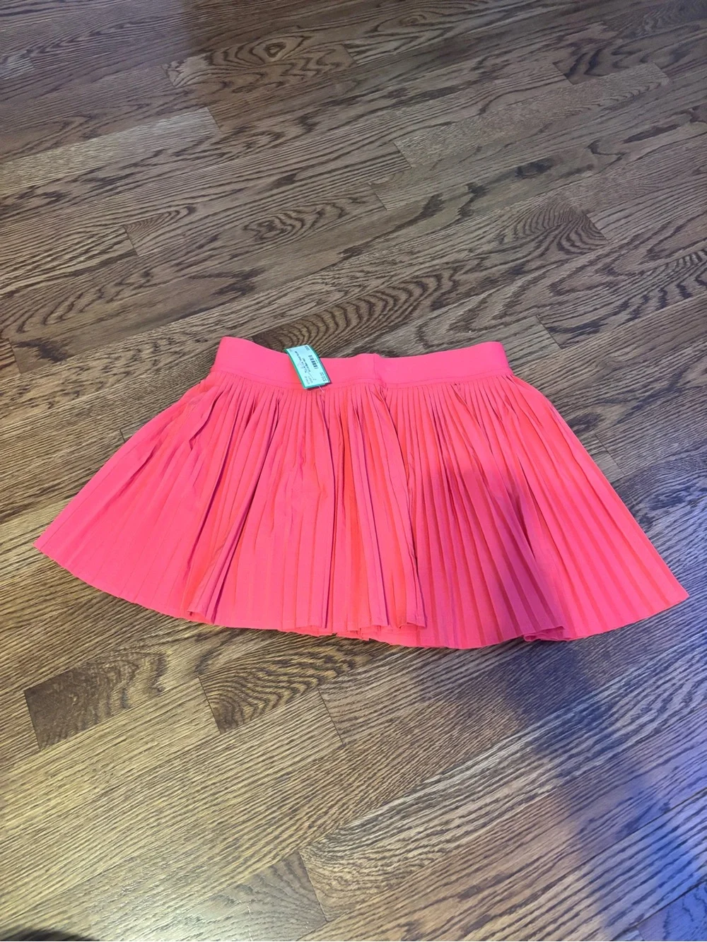 Size 6 - Lululemon hto pink accordion skirt